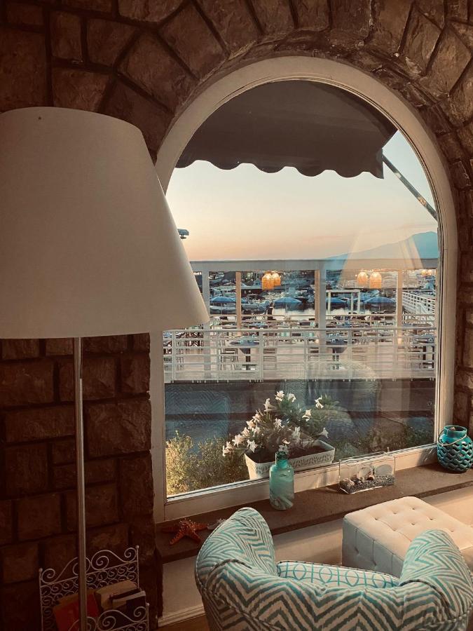 Le Ancore Hotel Vico Equense Exterior photo
