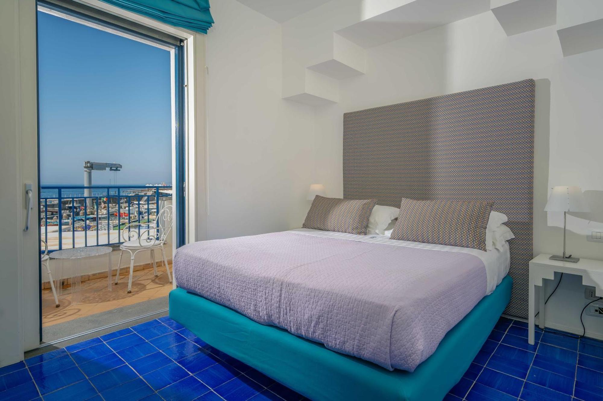Le Ancore Hotel Vico Equense Exterior photo
