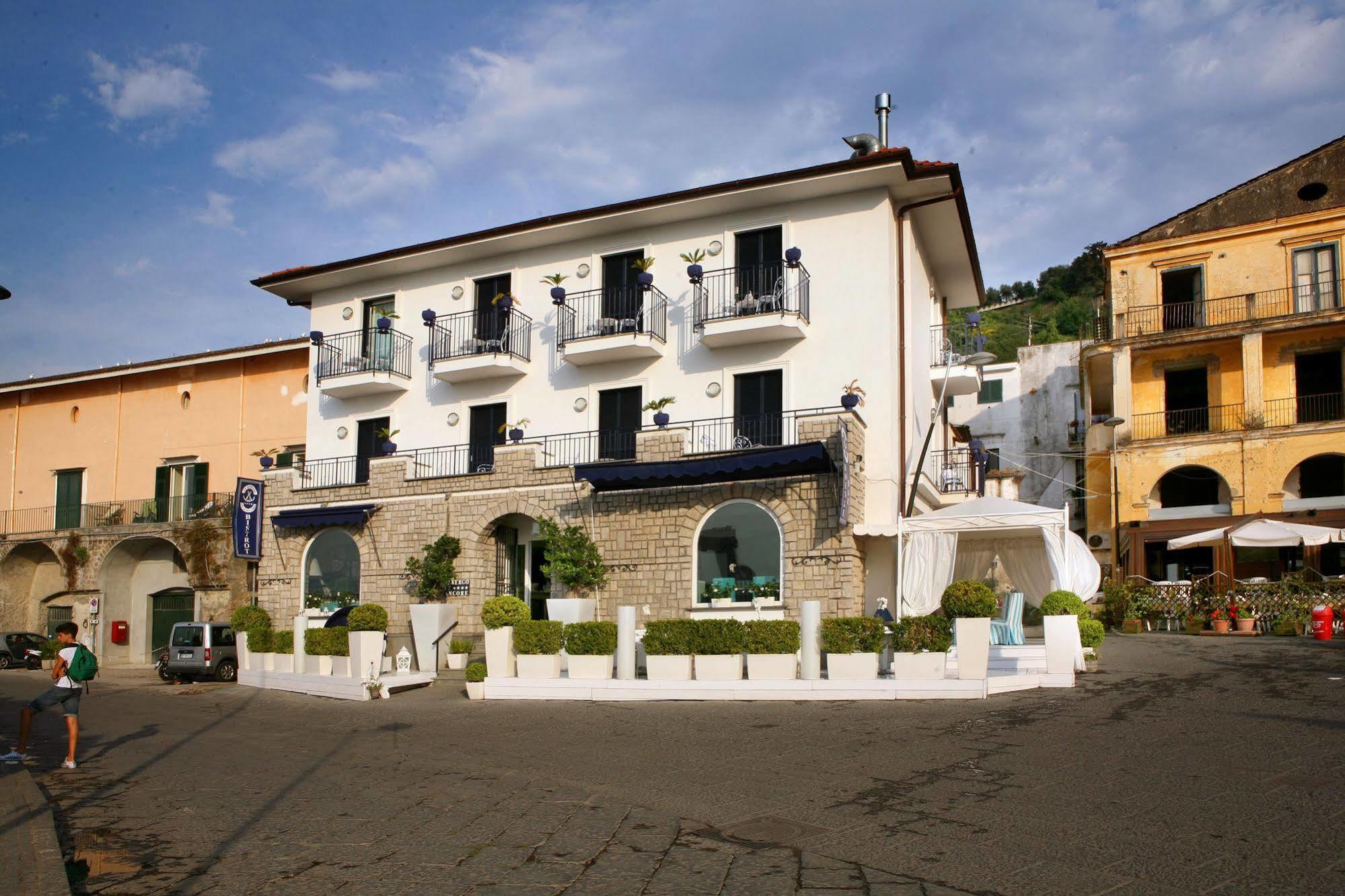 Le Ancore Hotel Vico Equense Exterior photo